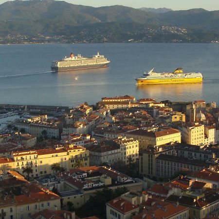 Le Pigeonnier Ajaccio Apartment อฌักซิโอ้ ภายนอก รูปภาพ